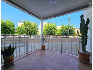 Flat in Maritim. Bajos con vistas al mar, zona marrítim cubelles