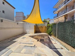 Location Appartement à Maritim. Habitacion anexa a vivienda en alquiler temporal vacacional, zon