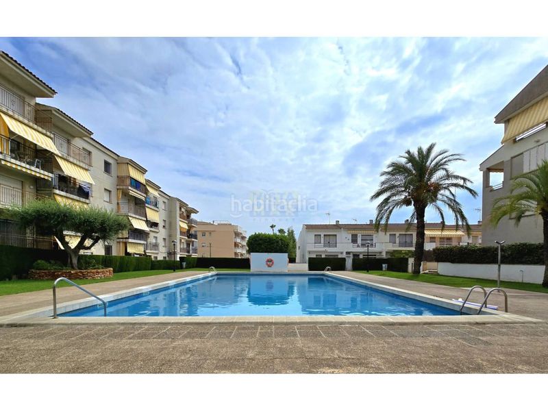 Foto a9cad9a3-e74c-46d9-bc1f-cd61c9e2c845. Àtic amb aparcament piscina a Coma-ruga platja Coma-ruga