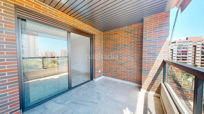 Foto 8c8fbba0-e54e-4d75-bb5c-1513fd482ab6. Piso  en venta en avenida goleta en Cabo de las Huertas Alicante