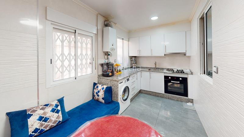 Foto 4b000715-1e67-4dfa-921e-66ff54320418. Piso preciosa planta baja para inversión o 1ra vivienda en Alicante