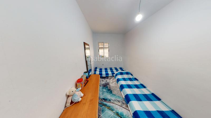 Foto b784b1b0-09b5-43f9-8fc7-b5393cc9979d. Piso preciosa planta baja para inversión o 1ra vivienda en Alicante