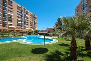 Miete Etagenwohnung  Calle padre recaredo de los rios. ¡descubre tu nuevo hogar en la urbanización villateresa 1!