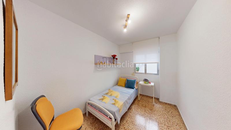 Foto 9adaa318-f3c8-41dd-a3d1-5ea78eb06aa0. Piso  en venta en calle olof palme en Altozano - Conde Lumiares Alicante