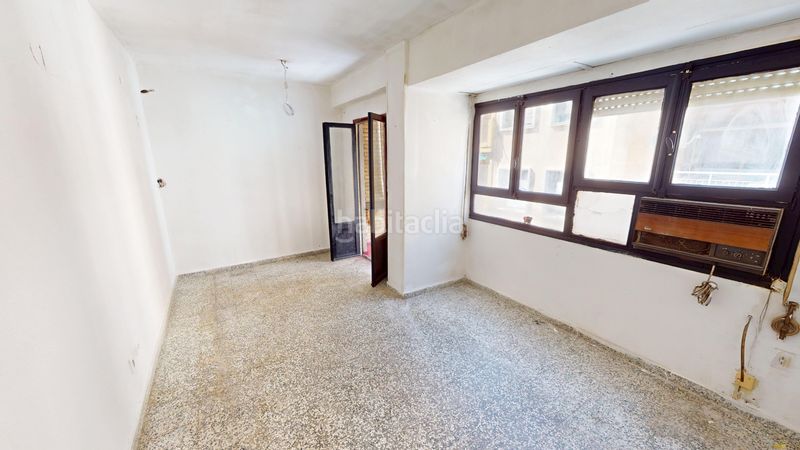 Foto 2b5fb23c-15f5-4705-ae3b-4481c529d297. Pis a Barrio del Centro Alicante