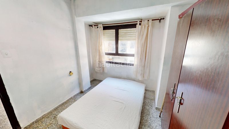 Foto 591a5612-fc40-49c0-a02d-aaa9a5406ead. Pis a Barrio del Centro Alicante