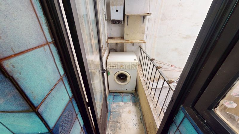 Foto c8b8c8be-f16d-4e10-8830-b75ec3f264cf. Pis a Barrio del Centro Alicante