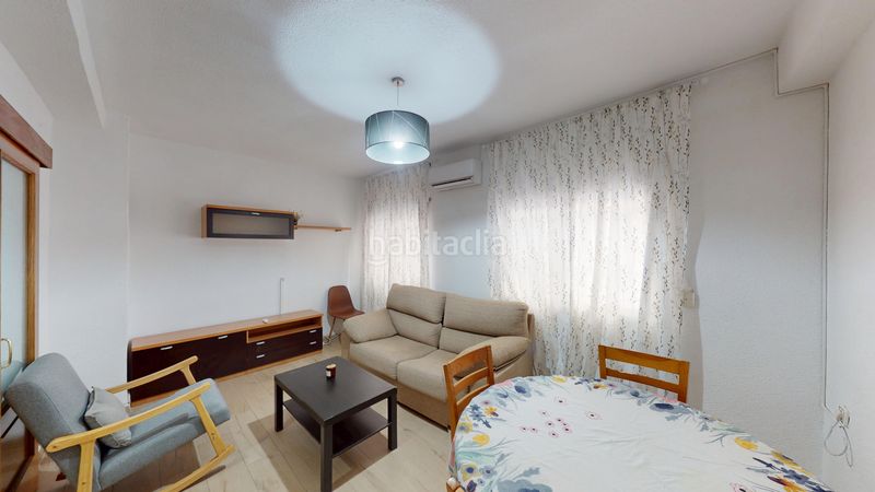 Foto 6fa6f89d-6482-4f5e-9610-155295df678c. Pis a Los Ángeles Alicante