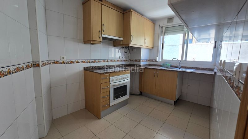 Foto fcef305a-4980-4650-acc2-9a079343fbb9. Pis amb piscina a Villafranqueza Alicante
