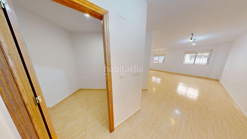 Foto 0210f8d4-f4be-4dd2-bfb2-7d89174544dc. Pis amb piscina a Villafranqueza Alicante