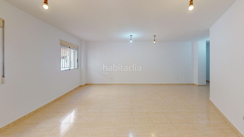 Foto 2f5f3fd3-8284-474c-8597-6216551a5fe8. Pis amb piscina a Villafranqueza Alicante