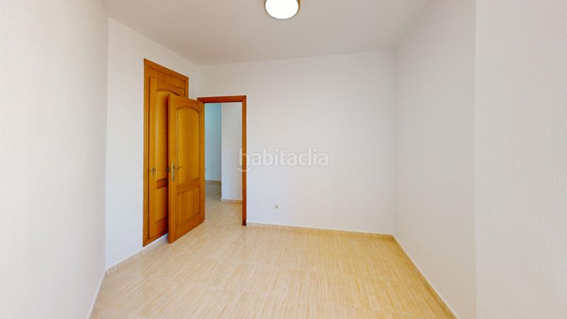 Foto b40eed7c-5cc6-4cb5-bfc1-27008a1ed923. Pis amb piscina a Villafranqueza Alicante