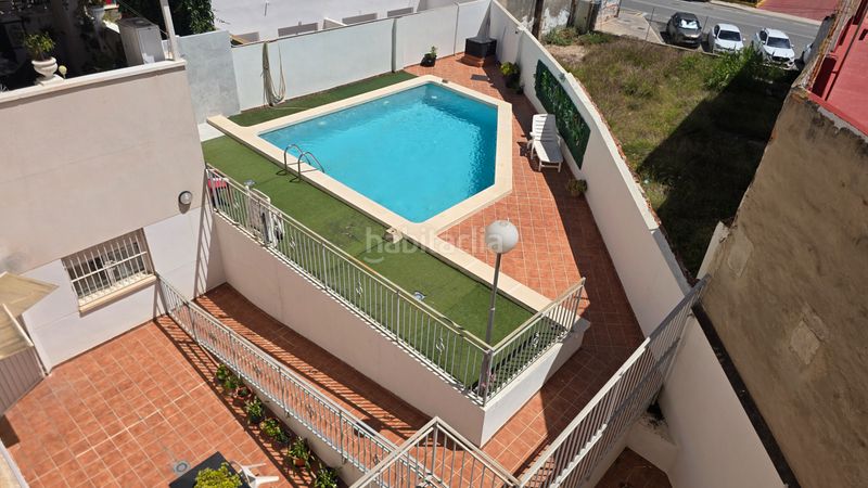 Foto c42c7280-32d0-4f0d-9d61-8d6463e2db20. Pis amb piscina a Villafranqueza Alicante