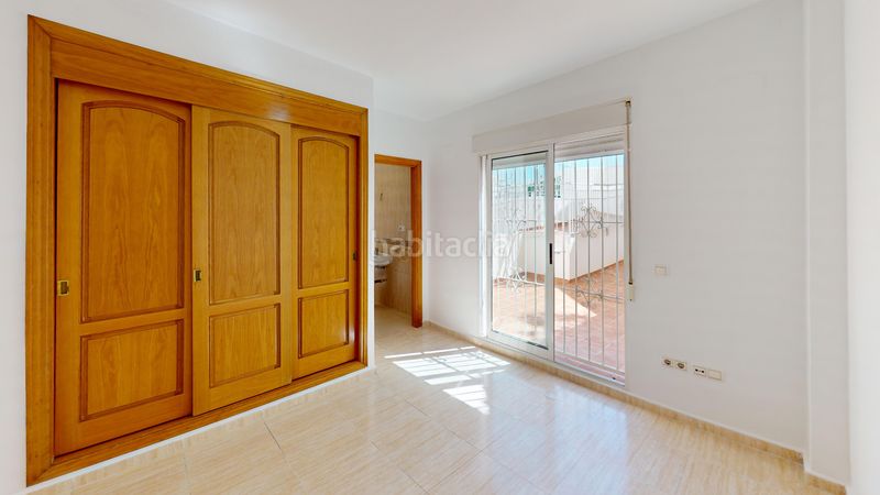 Foto c9ae9a88-a7ff-48fb-9f1f-fb094840004c. Pis amb piscina a Villafranqueza Alicante