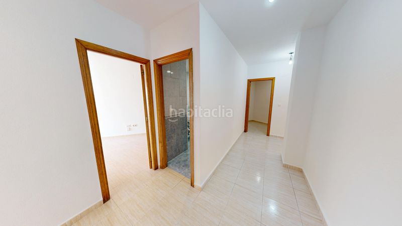 Foto f7c09ead-940a-47bc-8e75-1b7e06bee4a1. Pis amb piscina a Villafranqueza Alicante