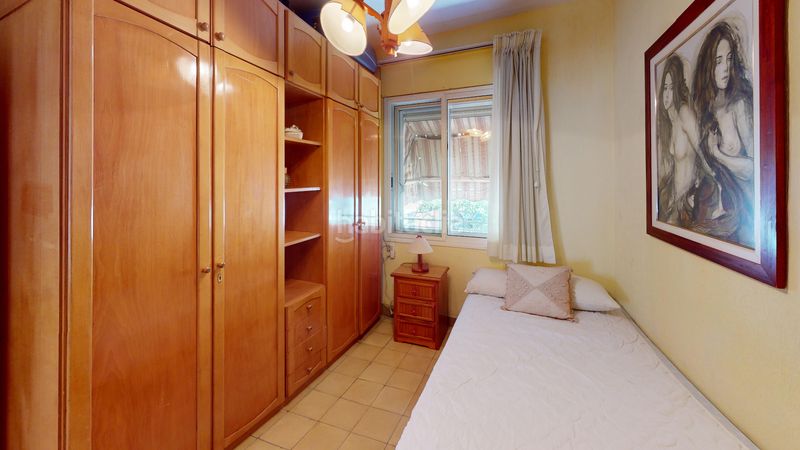Foto b03981f2-4247-4628-b816-6a392dd9a432. Casa a Tómbola Alicante