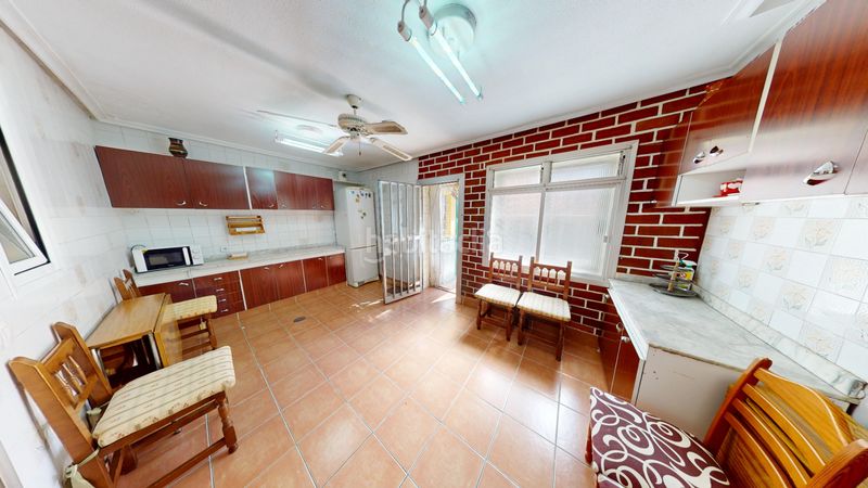 Foto c6292b79-8e50-4d2e-be26-f6e67c0053c6. Casa a Tómbola Alicante