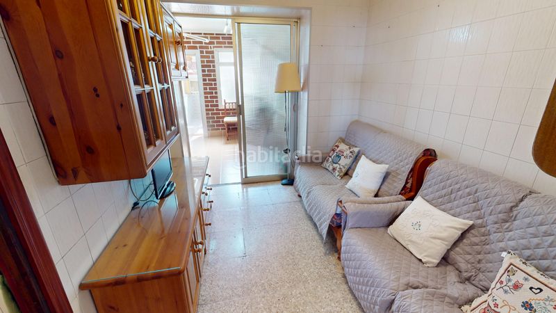 Foto ecf8076b-e7da-4486-977d-523f1187d39c. Casa a Tómbola Alicante