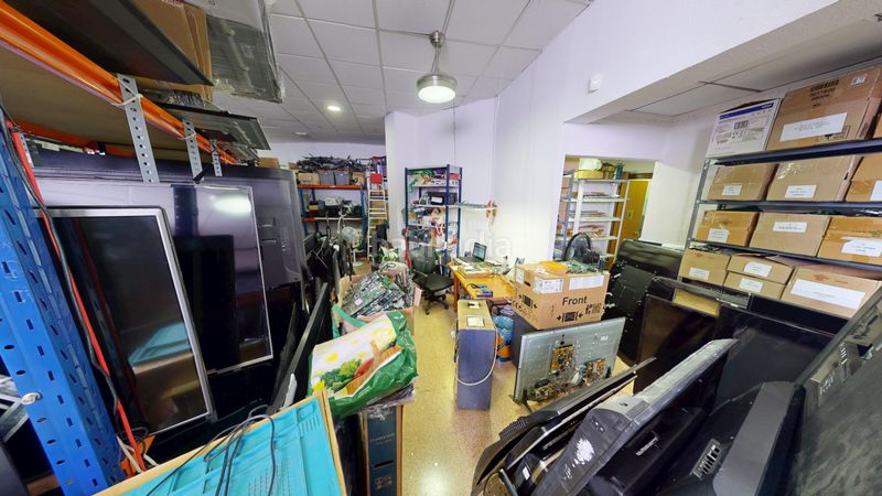 Foto 6b48d1e0-8e43-453c-a738-e3032caab3f1. Local comercial a Campoamor Alicante