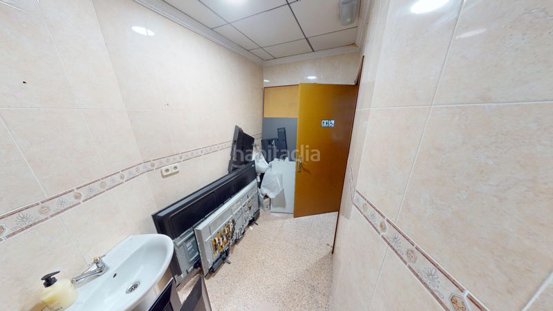 Foto b47cb63c-75a1-477b-93c7-d1ed45e6ed13. Local comercial a Campoamor Alicante