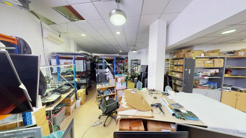 Foto bda99458-388e-461d-96a5-9cf06445f2dc. Local comercial a Campoamor Alicante