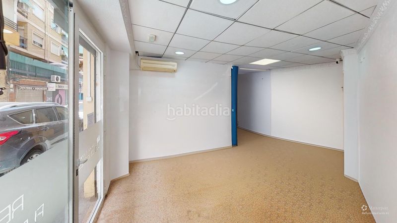 Foto c1451b3e-64f2-4a24-8396-9d4a632b01c7. Local comercial a Campoamor Alicante