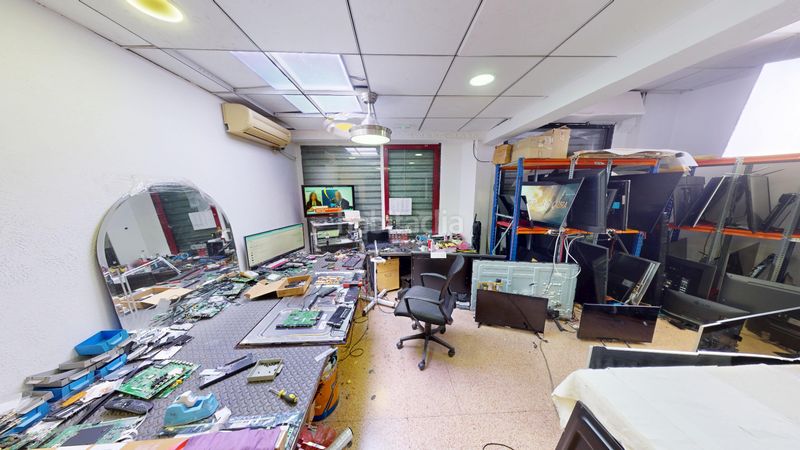 Foto ea6f0676-a98d-4ba7-8341-f0b0e4cf569f. Local comercial a Campoamor Alicante