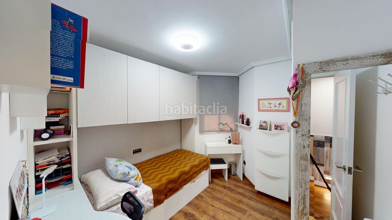 Foto d640e857-fee0-4658-a79c-cc0f7e21ff63. Pis amb aparcament a Campoamor Alicante