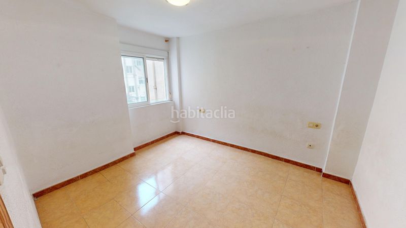 Foto 7426b8a4-9464-44c1-859f-885d255ae851. Pis a Mercado Alicante