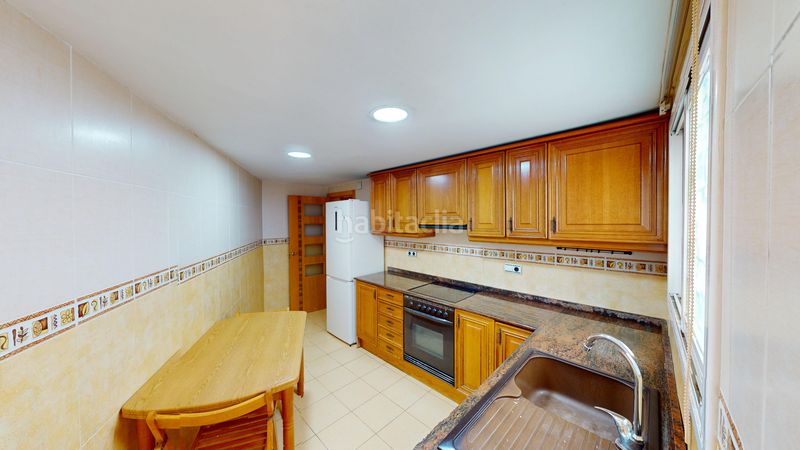 Foto 8a3b30da-55d7-4715-8421-9c926e55bc54. Pis a Campoamor Alicante