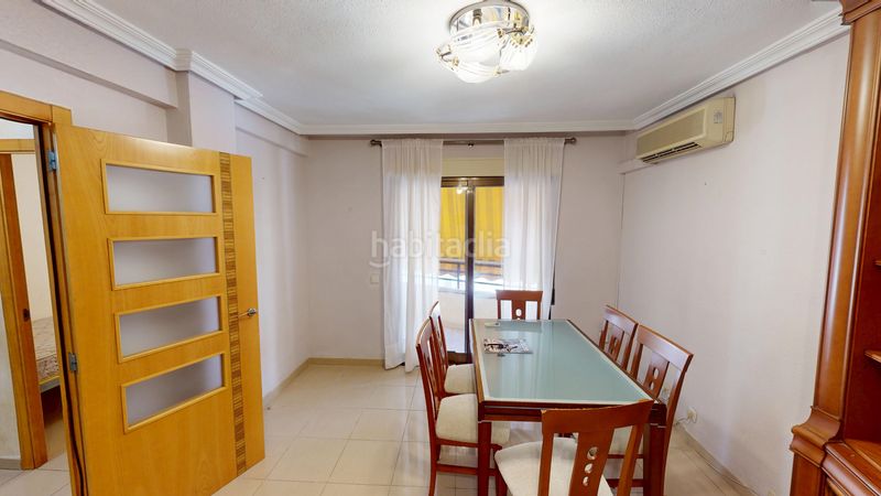 Foto bd0c04ce-d966-43e8-b9ee-06646d575f23. Pis a Campoamor Alicante