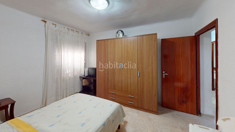 Foto a55b0fbd-ecae-4b1c-abb2-c7fa09ccc237. Pis a Virgen del Remedio - Parque Lo Morant Alicante
