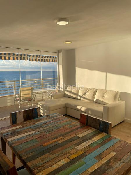 Foto 6d1fcd3d-7875-4284-9514-c12389e1ea4f. Alquiler piso fantástico piso reformado en primera línea de playa de la Albufereta. en Alicante