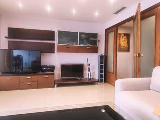 Appartement à Mercado. Excelente vivienda en la zona del mercado.