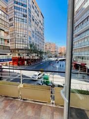 Piso en Barrio del Centro. Oportunidad de inversión en el corazón de alicante.