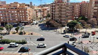 Rent Flat in San Fernando - Princesa Mercedes. Fantástica vivienda en la florida.