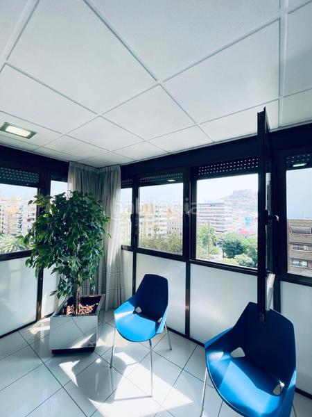 Foto 2cd3829c-9a9f-4e6d-926e-ae847a1b3d8c. Piso fantástica vivienda en la avenida doctor gadea, en la exclusiva zona de ensanchediputación. en Alicante