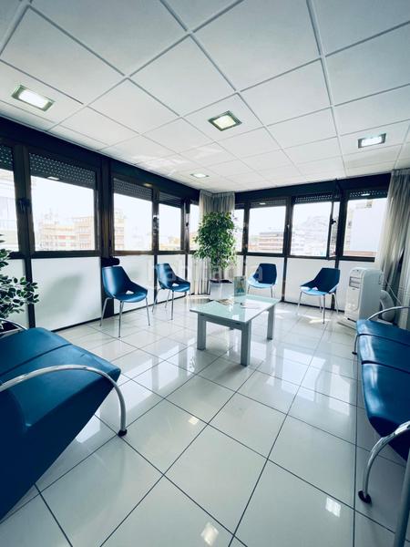 Foto 8fba1e3f-c0bc-4bdc-82e0-b0b98bd5525e. Piso fantástica vivienda en la avenida doctor gadea, en la exclusiva zona de ensanchediputación. en Alicante