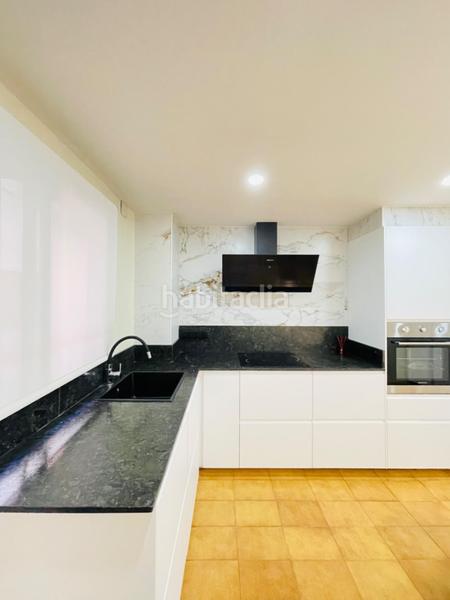 Foto 4892cd72-a702-475c-8f58-a998f28dac60. Etagenwohnung mit heizung in Ensanche-Diputación Alicante