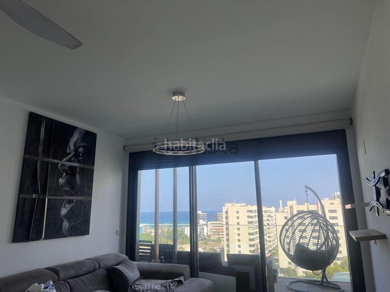 Foto 1efee430-89e3-43e7-a460-85e691870ab4. Miete dachwohnung mit heizung parking pool in PAU 5 Alicante