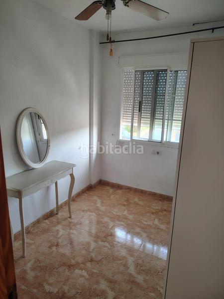 Foto 6ac79bd6-db48-44aa-99cd-12bcb65e8741. Alquiler casa adosada adosado de dos plantas en la urbanizacion altomar, gran alacant. en Santa Pola
