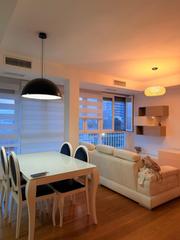 Miete Etagenwohnung  Calle de alona. Fantástica vivienda en la zona de benalúa.