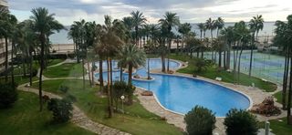 Rent Flat in Playa Muchavista. Vivienda en urbanización, primera línea de playa muchavista.