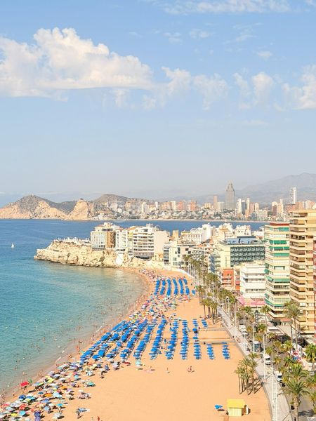 Foto 134ad51e-6d58-4f67-a140-f84d5625f960. Pis amb calefacció aparcament piscina a Playa Levante Benidorm