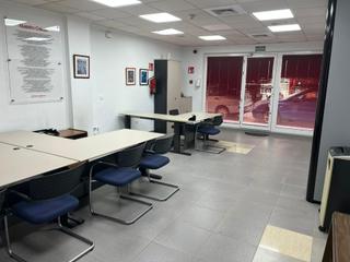 Local Comercial en Ensanche-Diputación