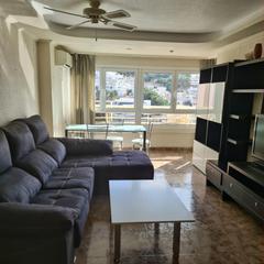Pis a Playa Poniente. Vivienda en la cala de finestrat, benidorm.