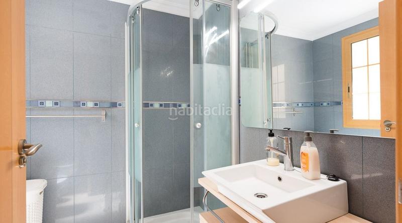 Foto fd3055f1-6e36-4429-8b11-25aa5b3dea61. Miete etagenwohnung mit heizung in Campello Playa Campello (el)