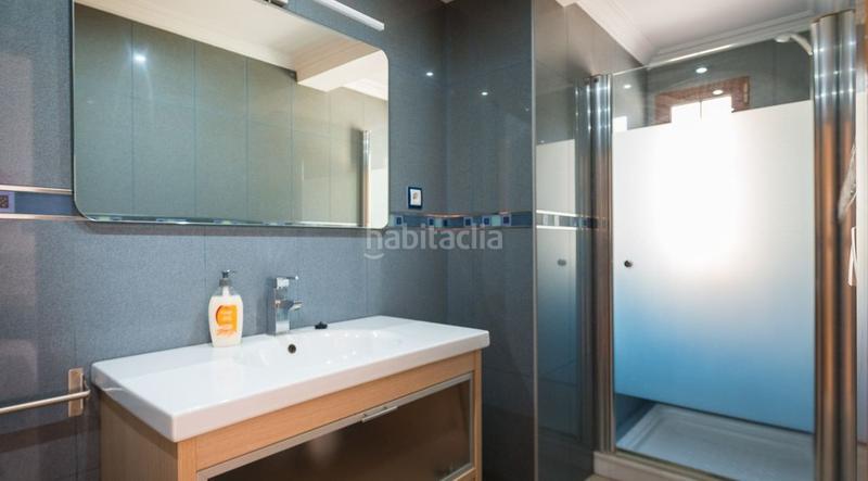 Foto 916ef11b-efac-4c2d-9a44-8656b6c60c03. Rent flat with heating in Campello Playa Campello (el)