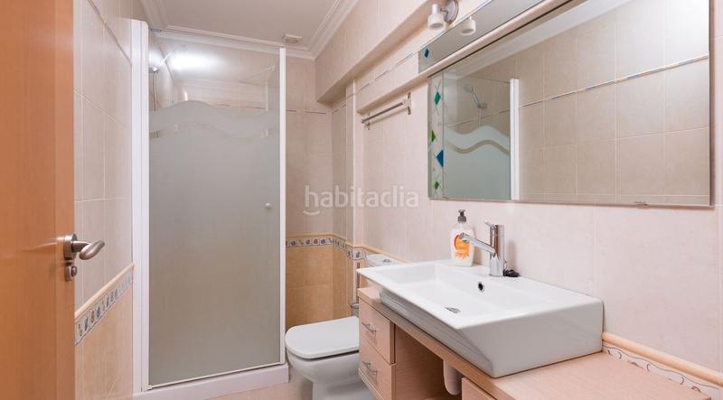 Foto 271f2a80-66fc-4b7a-b4db-cdfb742e4309. Location appartement avec chauffage dans Campello Playa Campello (el)