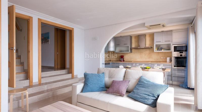 Foto 17e86fbb-f9fa-491f-98e6-61565e9134fe. Rent flat with heating in Campello Playa Campello (el)